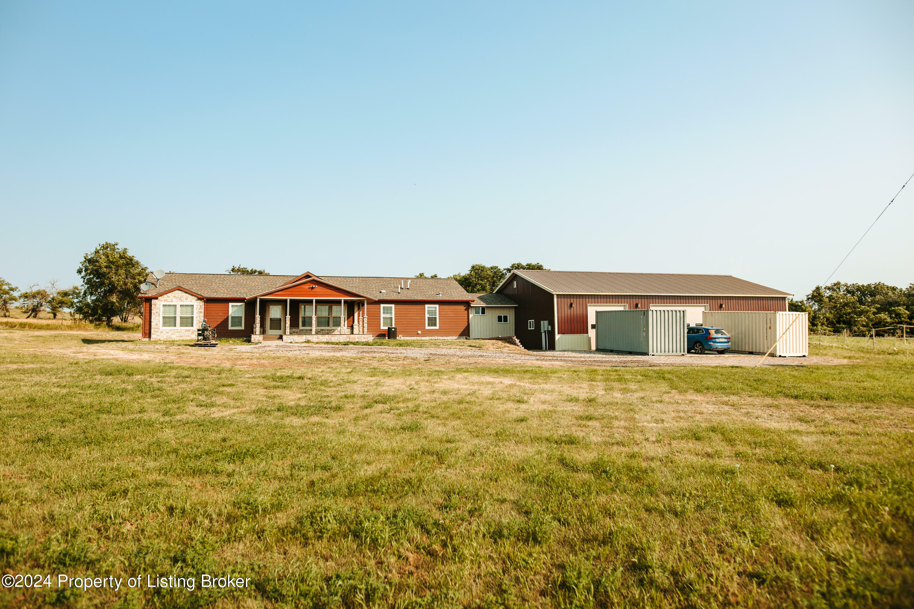 Property Photo:  2105 127B Avenue NW  ND 58854 