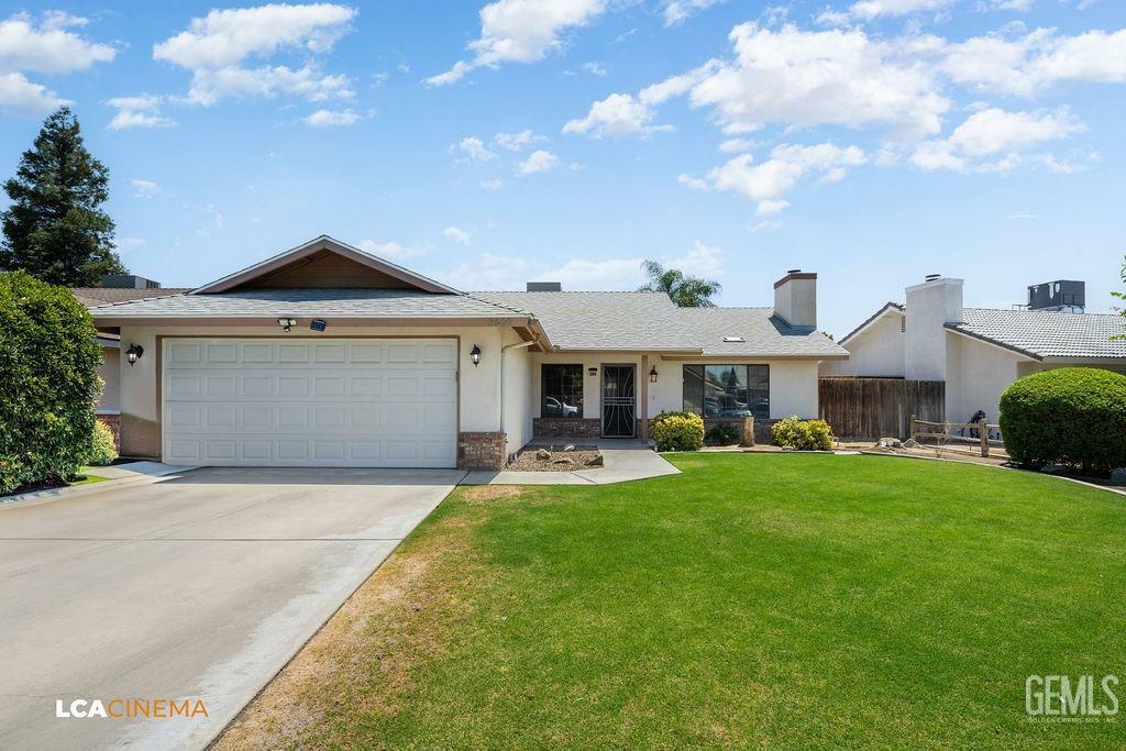 Property Photo:  3800 Little Falls Court  CA 93312 