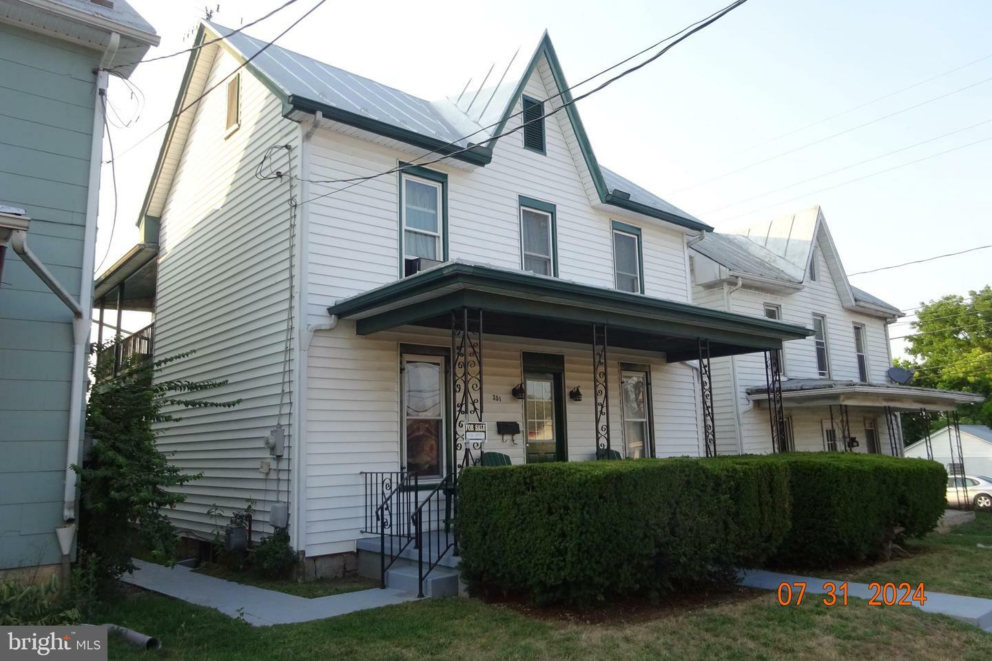 Property Photo:  351 E Burd Street  PA 17257 