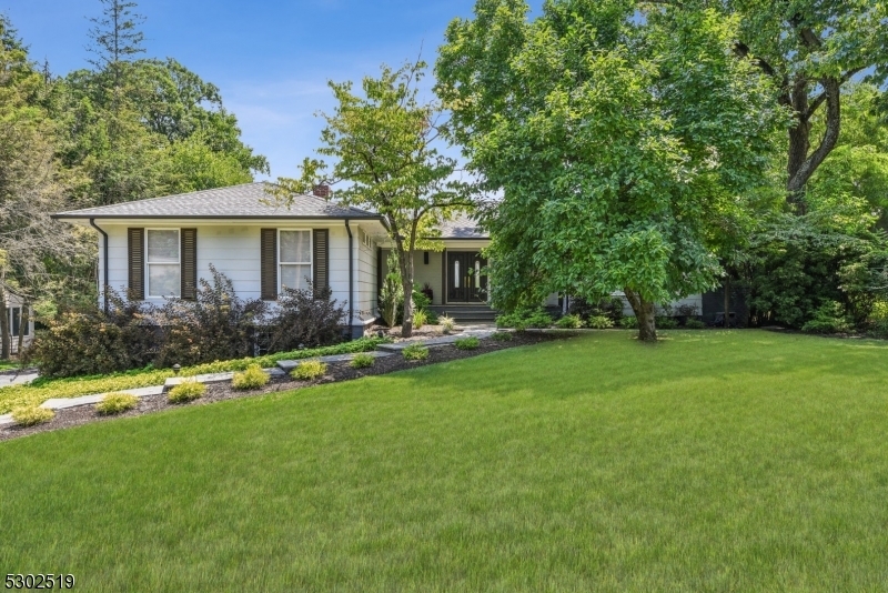 Property Photo: 22 Rock Spring Rd NJ 07052