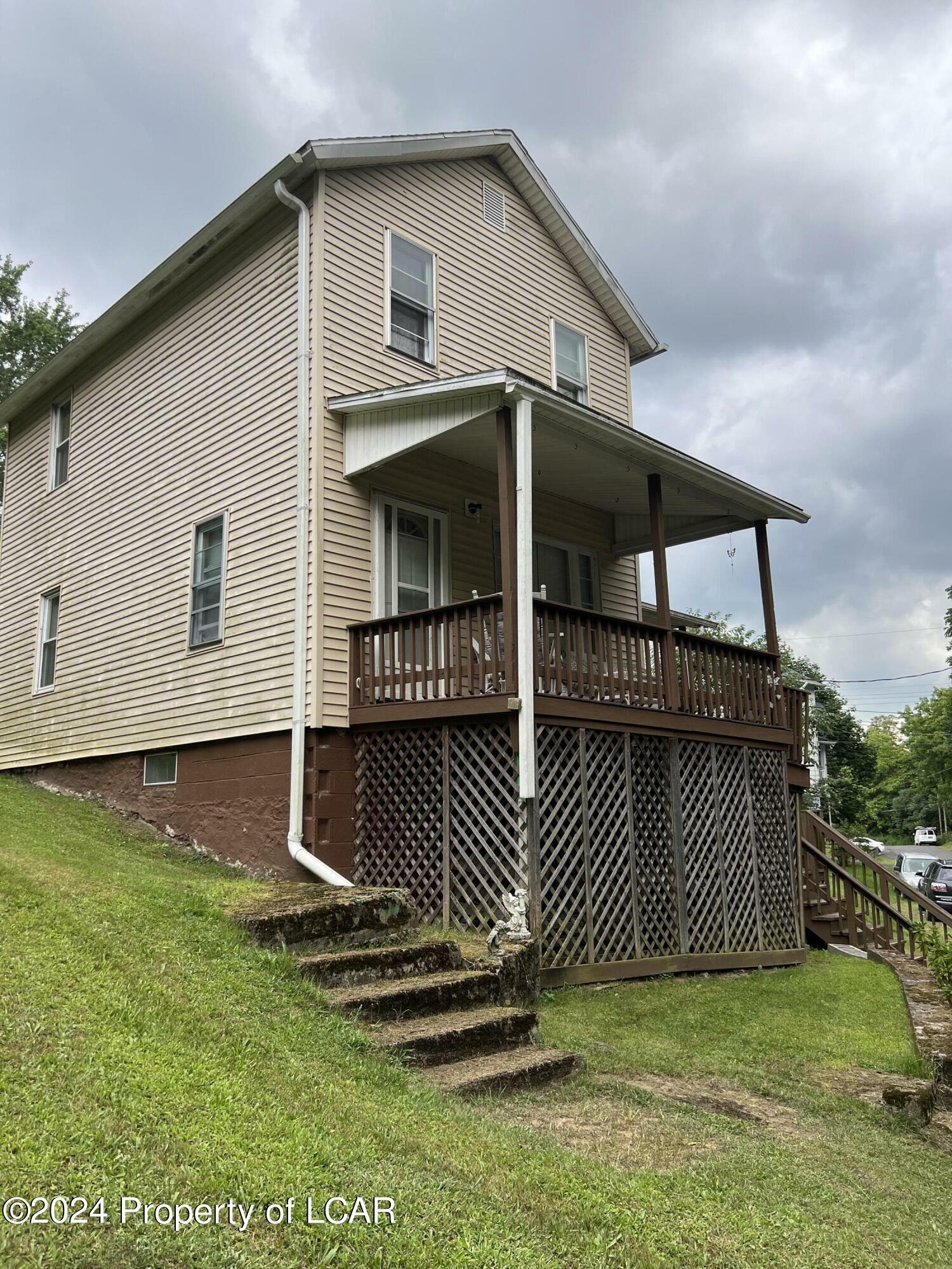 Property Photo:  396 Vine Street  PA 18651 