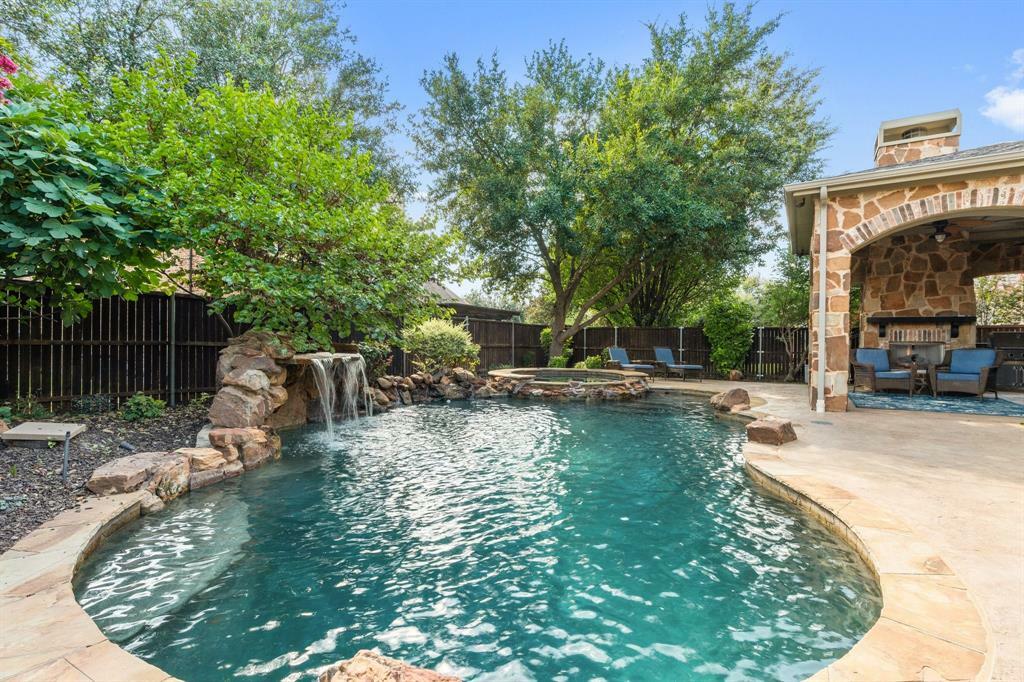 Property Photo:  3608 Cascades Drive  TX 75070 