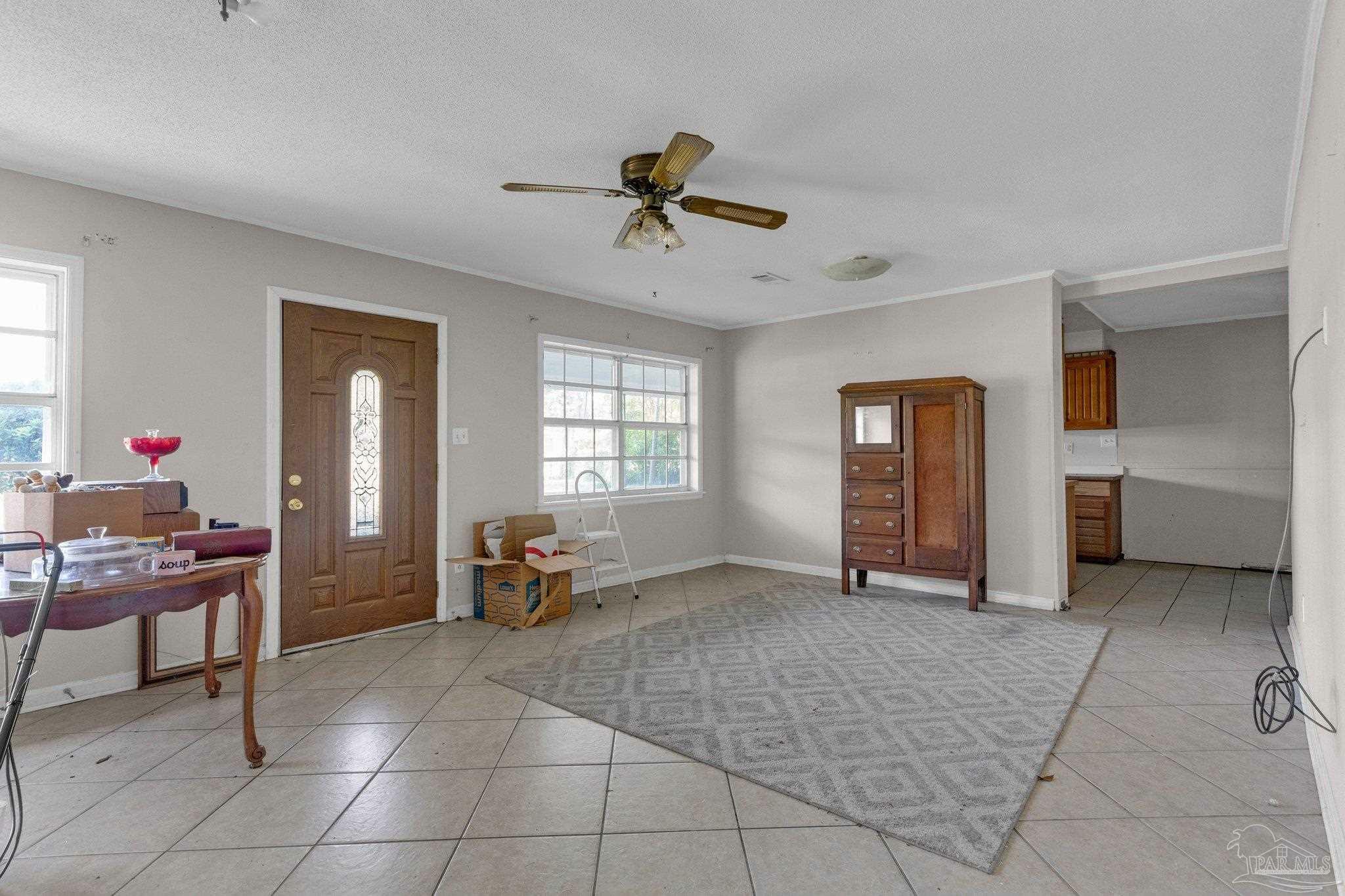 Property Photo:  1955 Lansing Dr  FL 32504 