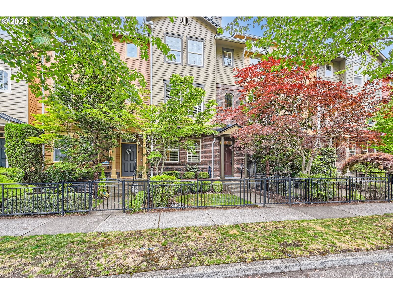 Property Photo:  5817 NE Orenco Gardens Dr  OR 97124 