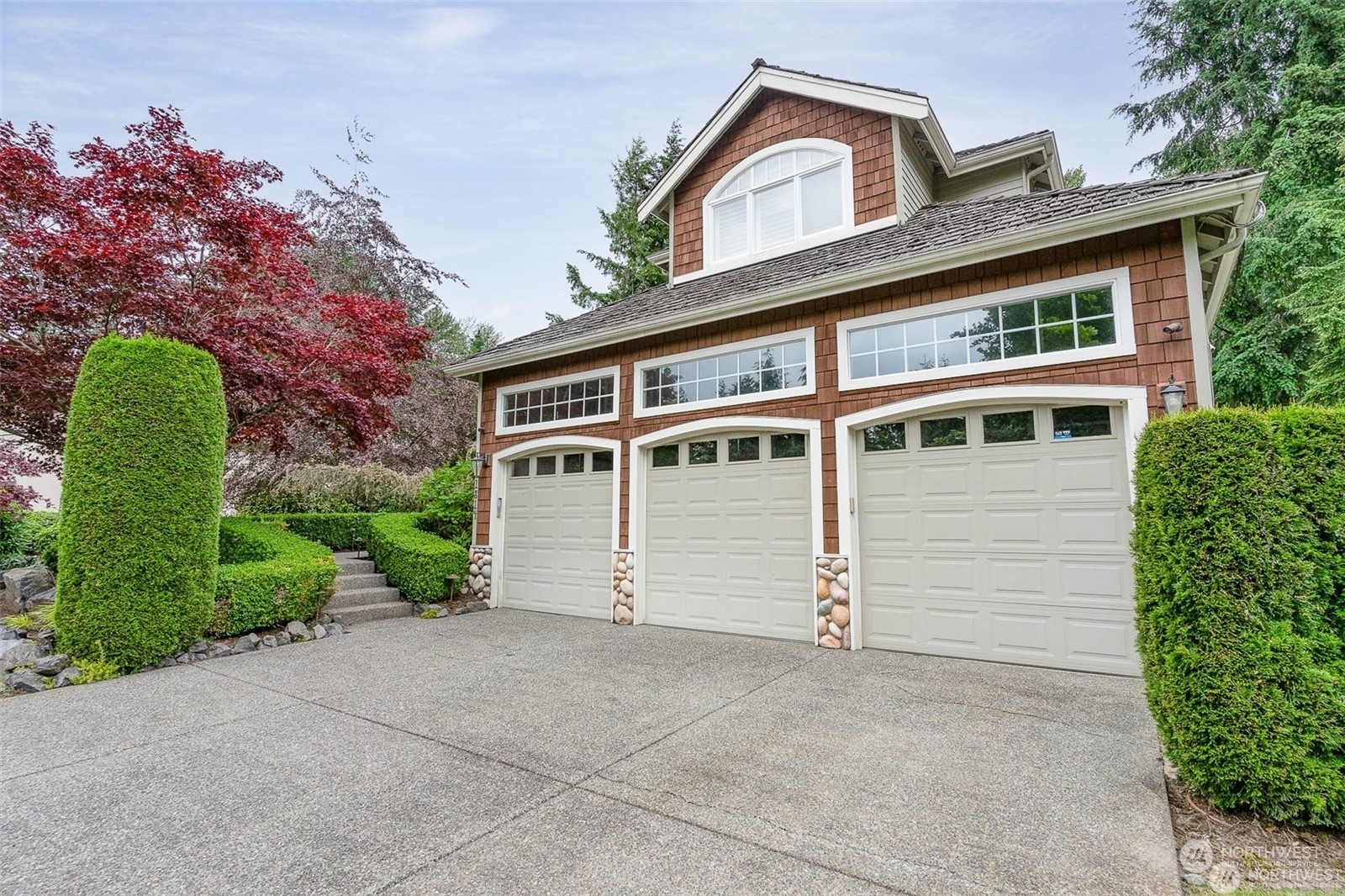 Property Photo:  21814 NE 203rd Place  WA 98077 