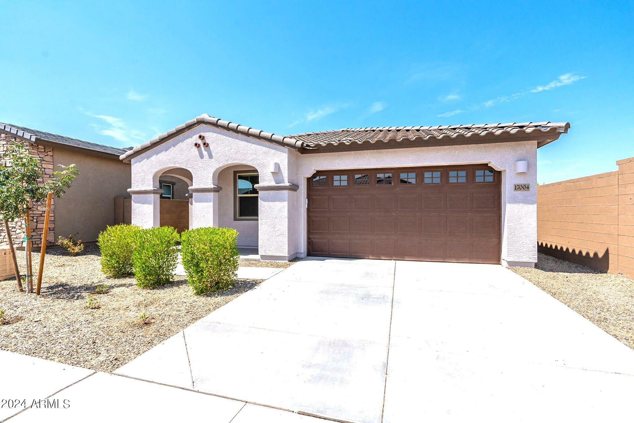 Property Photo:  17004 W Royal Palm Road  AZ 85355 