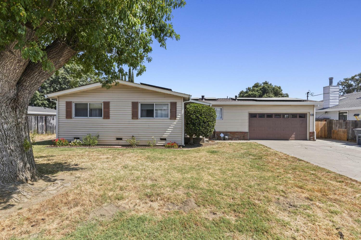 Property Photo:  220 Louis Lane  CA 95932 