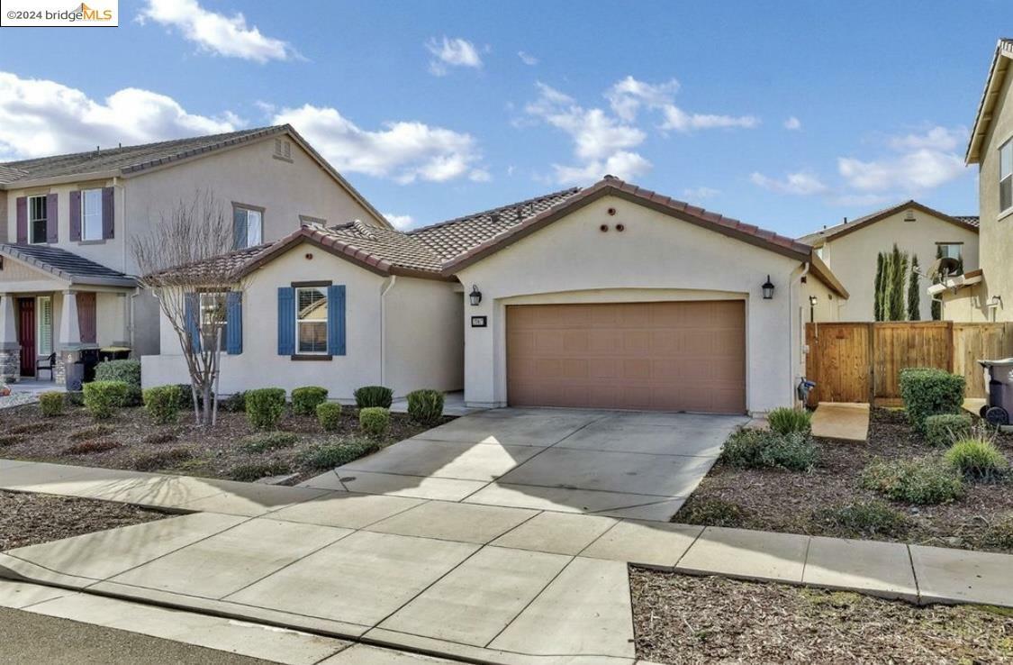 Property Photo:  17017 Iron Horse Trl  CA 95330 