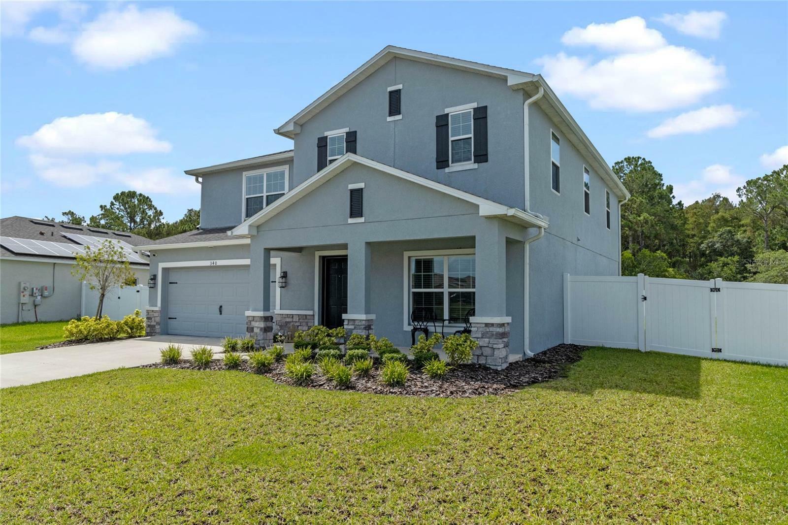 Property Photo:  340 Citrine Loop  FL 34758 