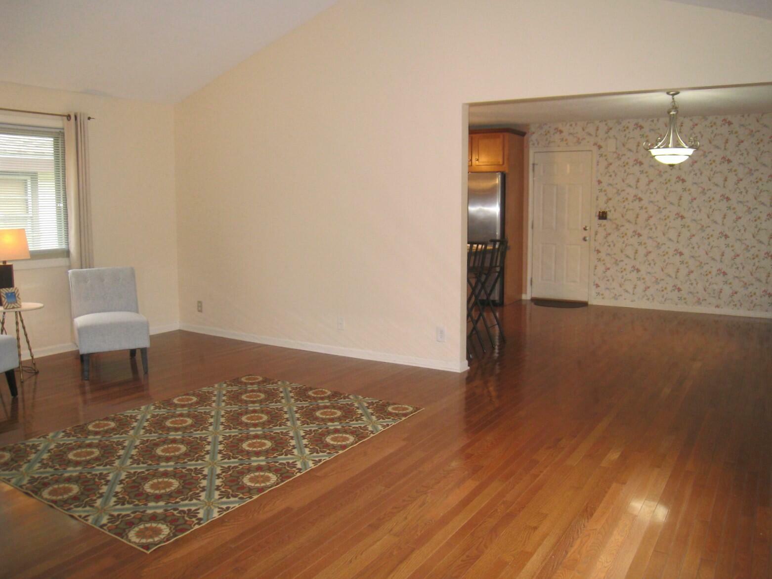 Property Photo:  1301 Oakes Avenue  MI 49417 