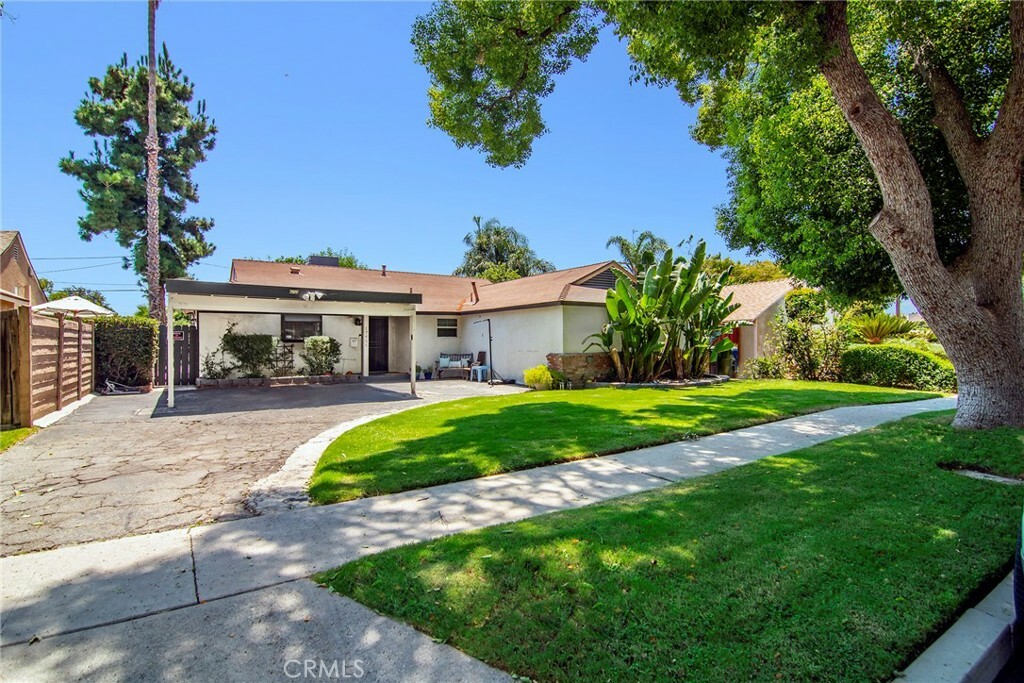 Property Photo:  17454 Keswick Street  CA 91325 