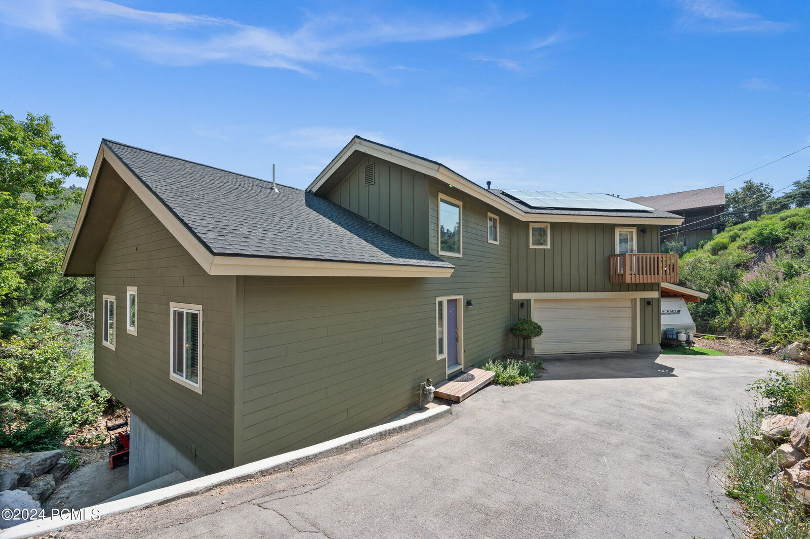 Property Photo:  145 Parkview Drive  UT 84098 