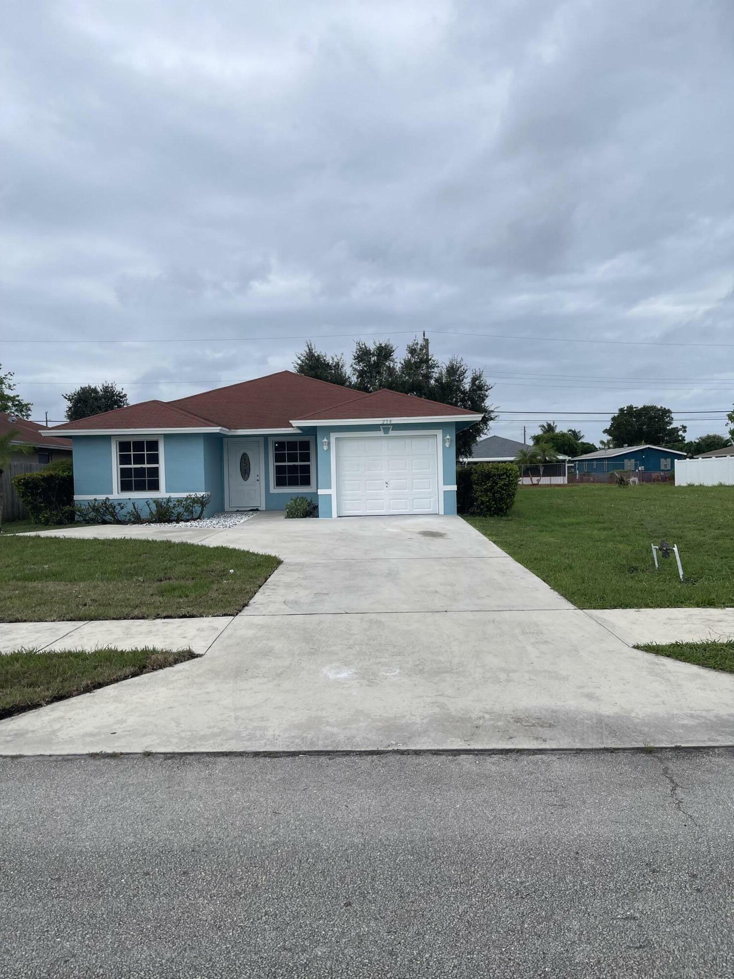 Property Photo:  234 SW 10th Avenue  FL 33444 