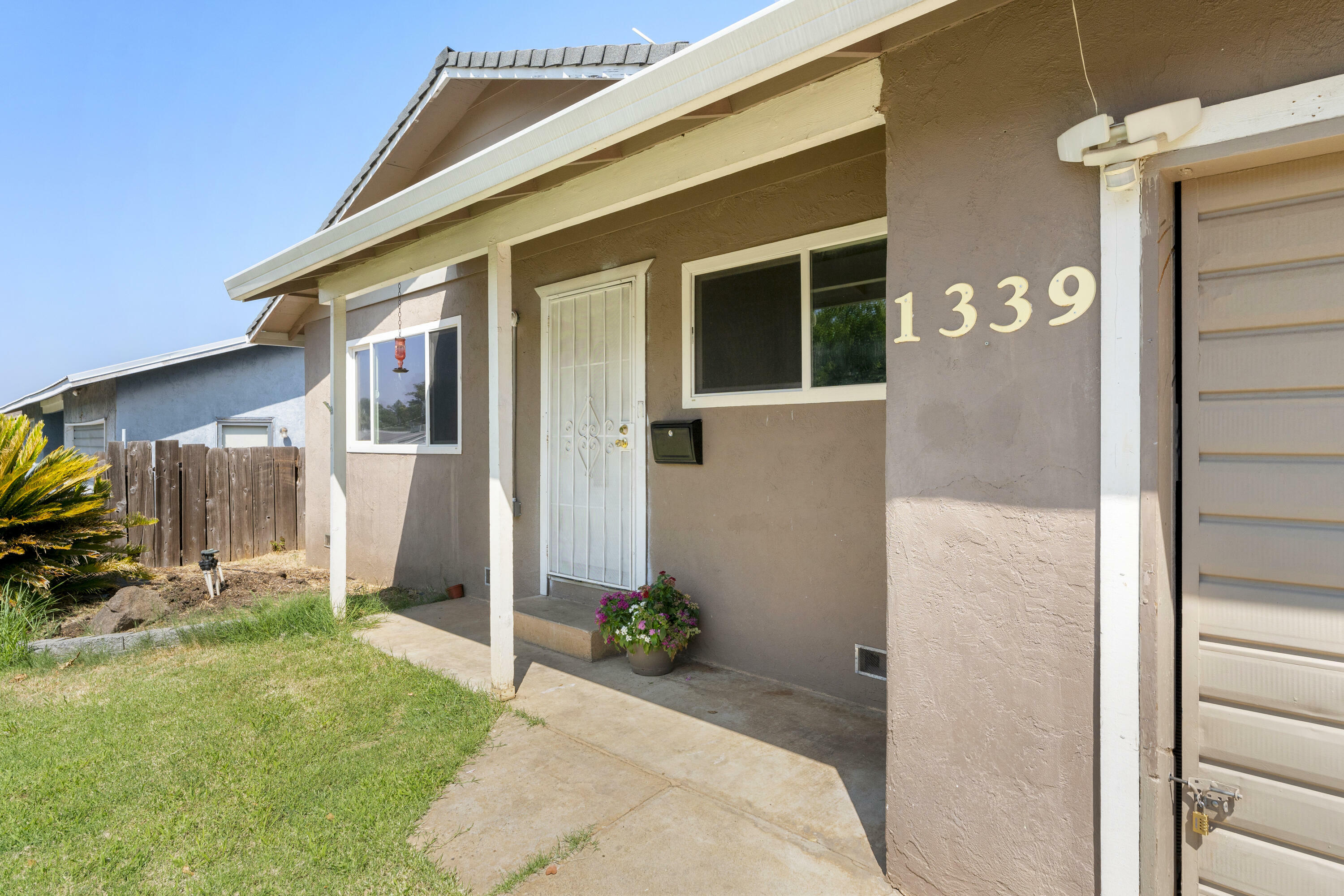 Property Photo:  1339 Hemlock Avenue  CA 96007 