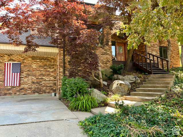 Property Photo:  1632 S Oakcrest Dr  UT 84403 