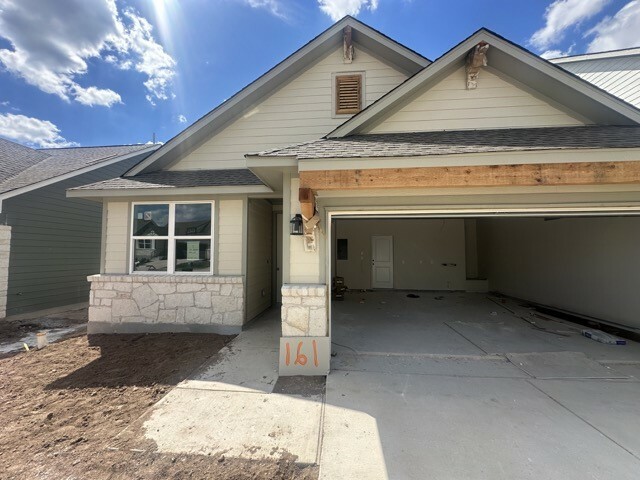 Property Photo: 161 Wrangell Way TX 78620