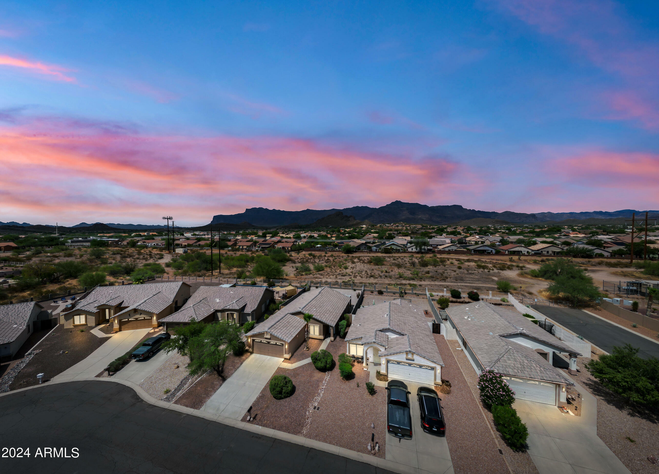 Property Photo:  8882 E Shooting Star Drive  AZ 85118 