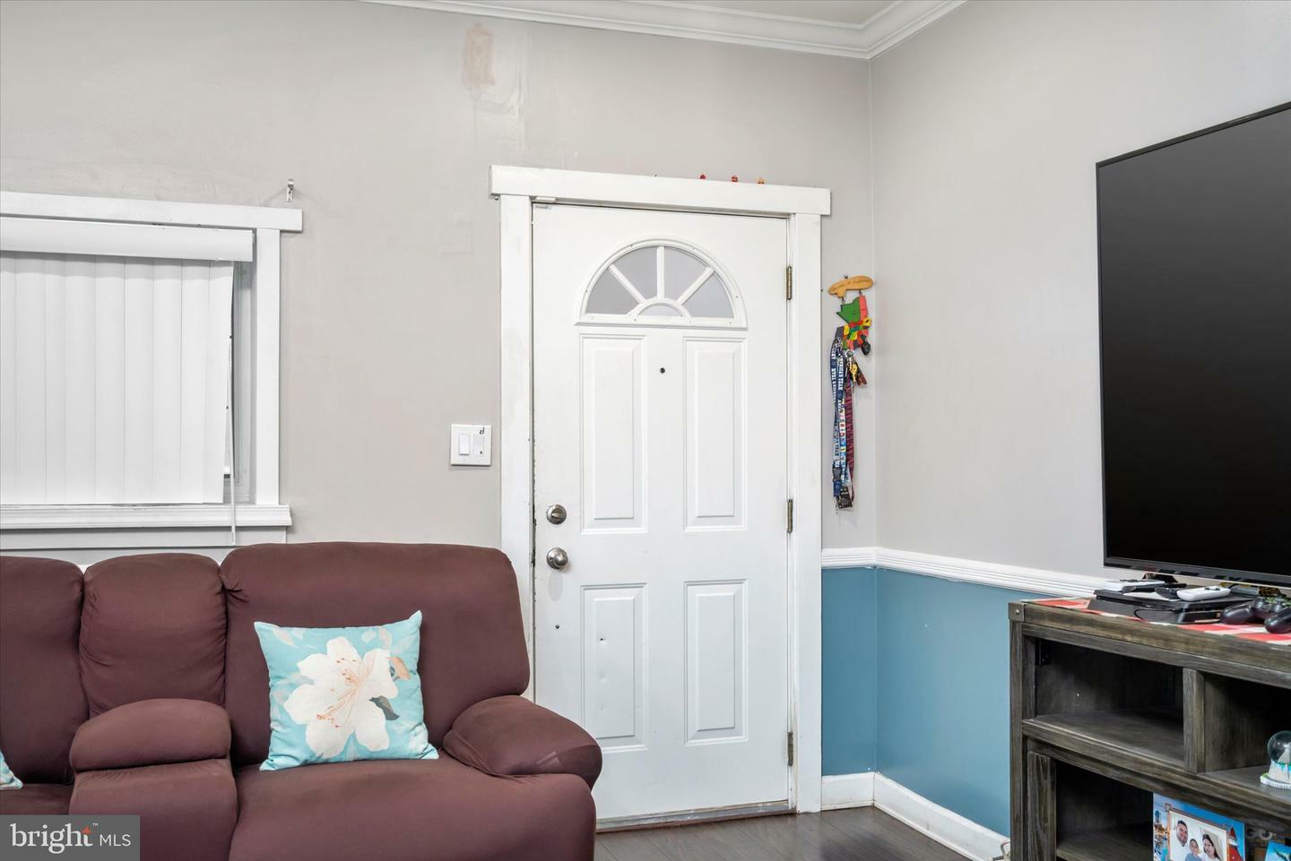 Property Photo:  12 Mott Street  NJ 08611 