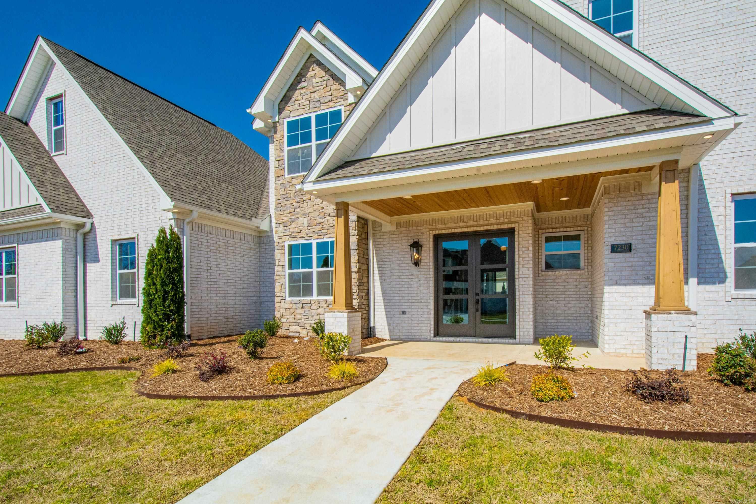 Property Photo:  7230 Lake Point Circle  AR 72019 