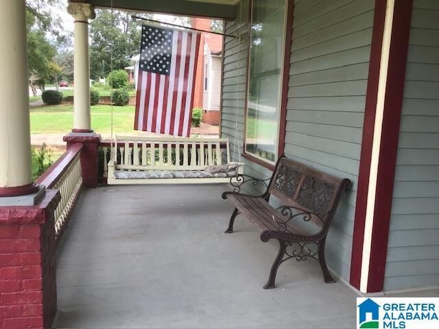 Property Photo:  603 North Street East  AL 35160 