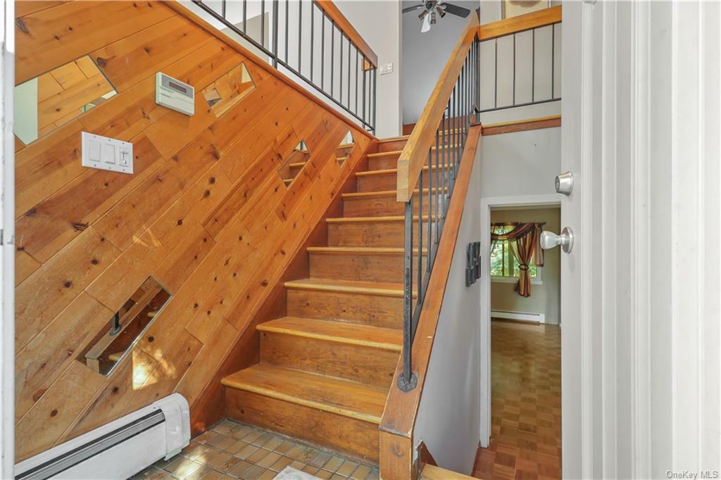 Property Photo:  44 Crest Drive  NY 10541 