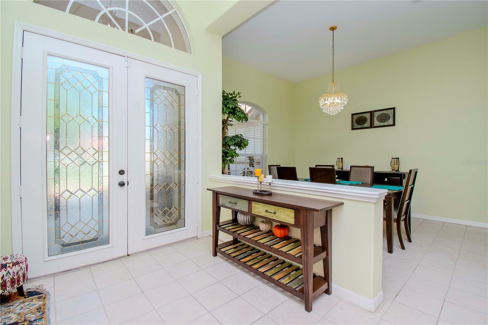 Property Photo:  17812 Arbor Greene Drive  FL 33647 