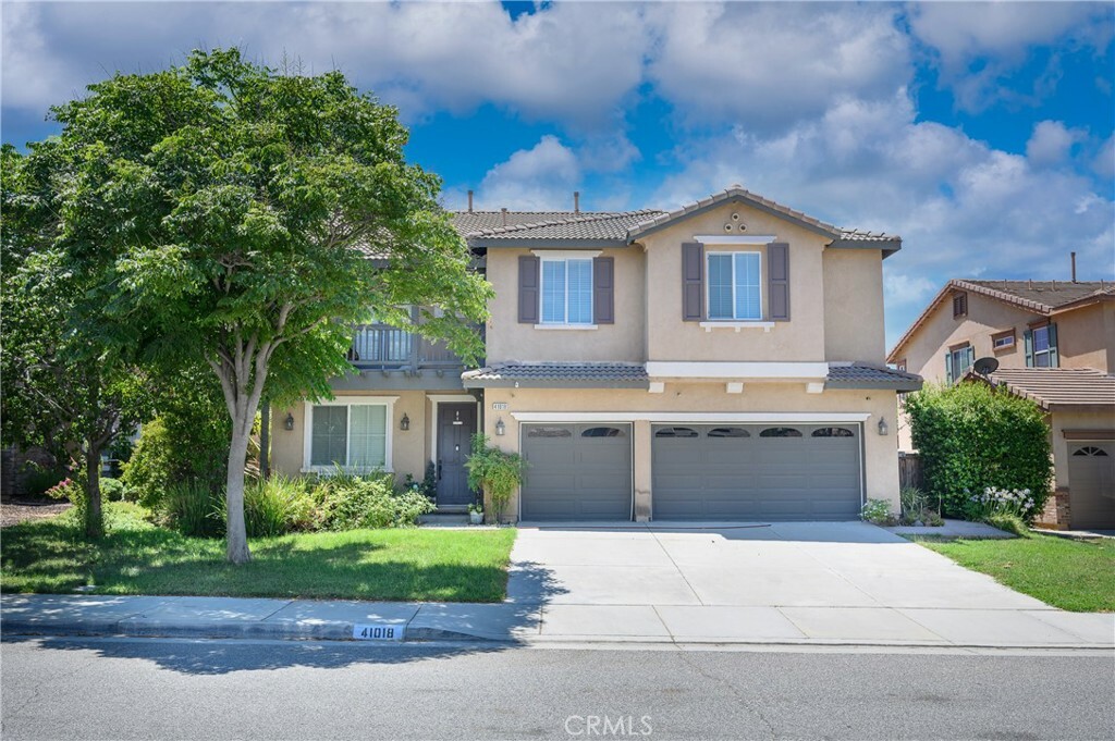 Property Photo:  41018 Crimson Pillar Lane  CA 92532 