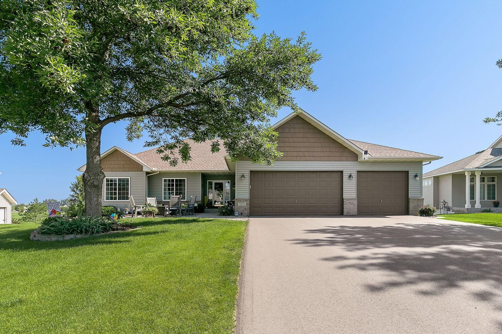 Property Photo:  1875 Quail Drive  MN 55379 