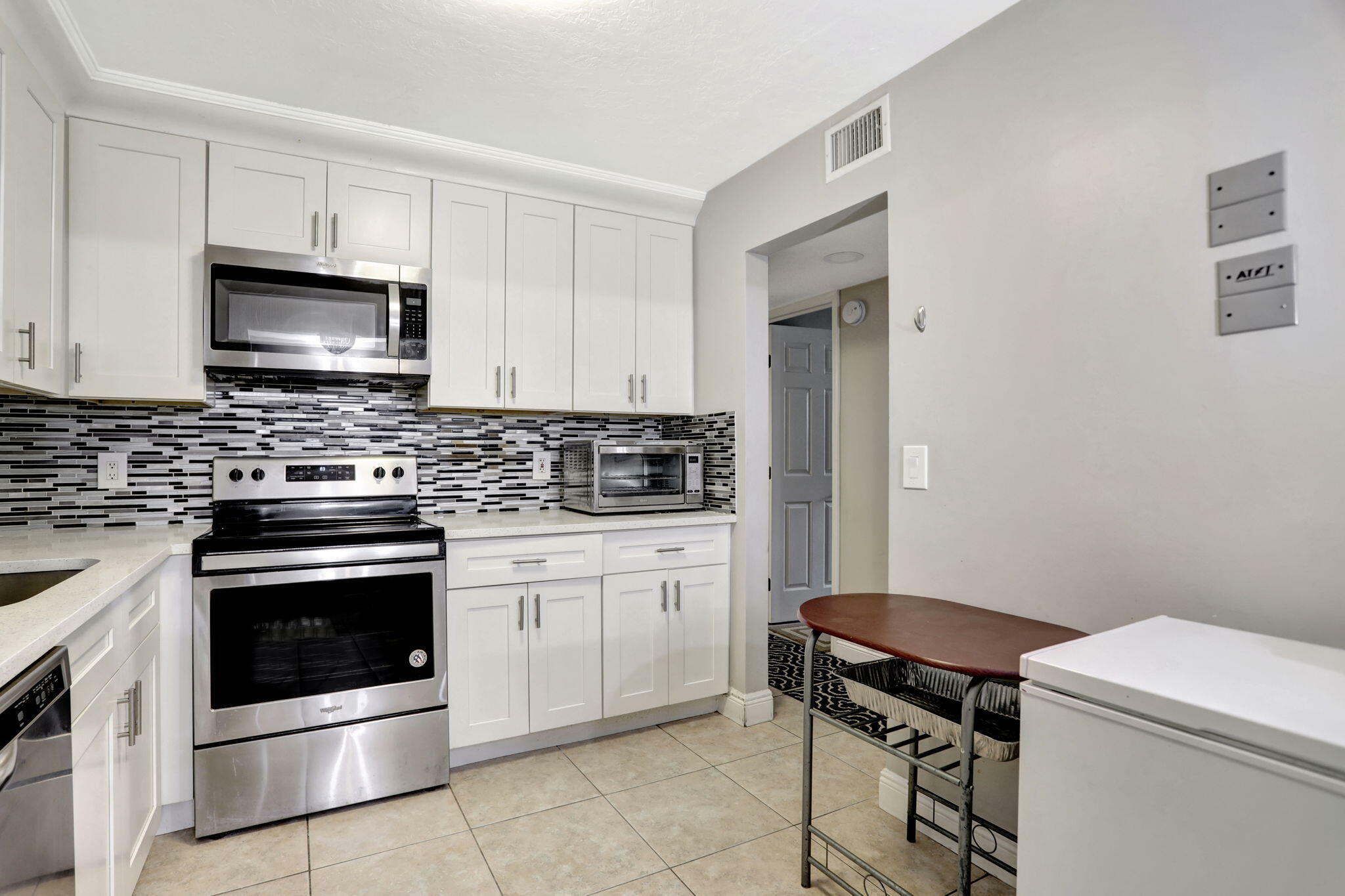 Property Photo:  708 SE 2nd Avenue 324  FL 33441 