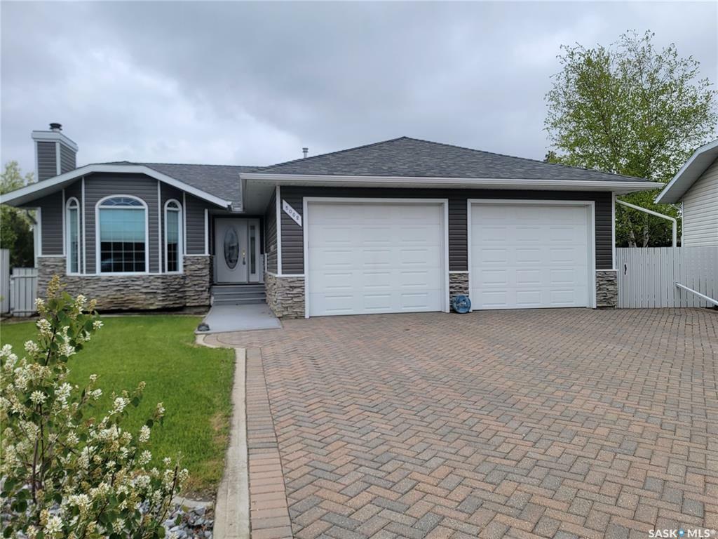 Property Photo: 5002 Mirror Drive SK S0L 2C0