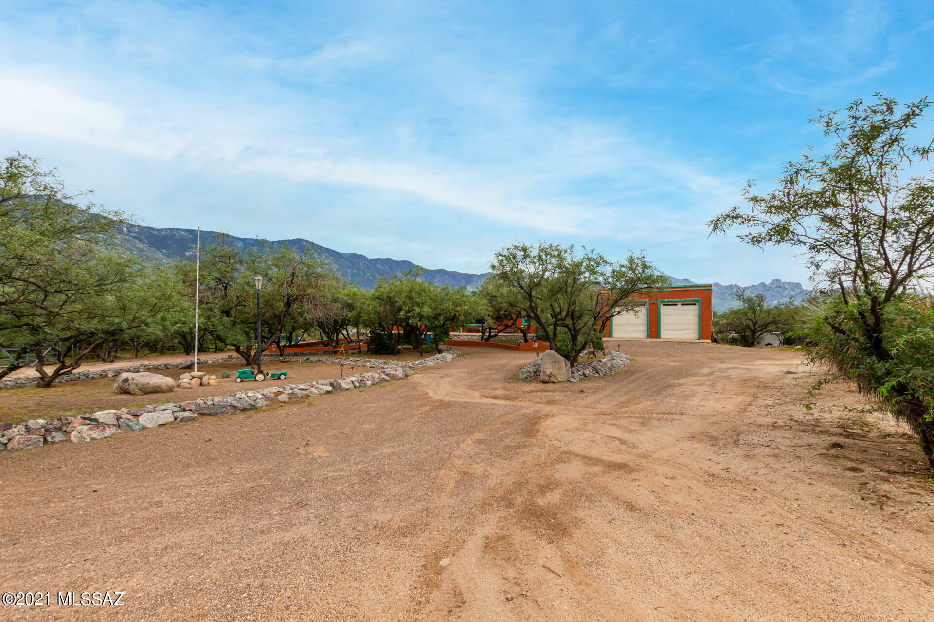 5300 E Wolfer Drive  Tucson AZ 85739 photo