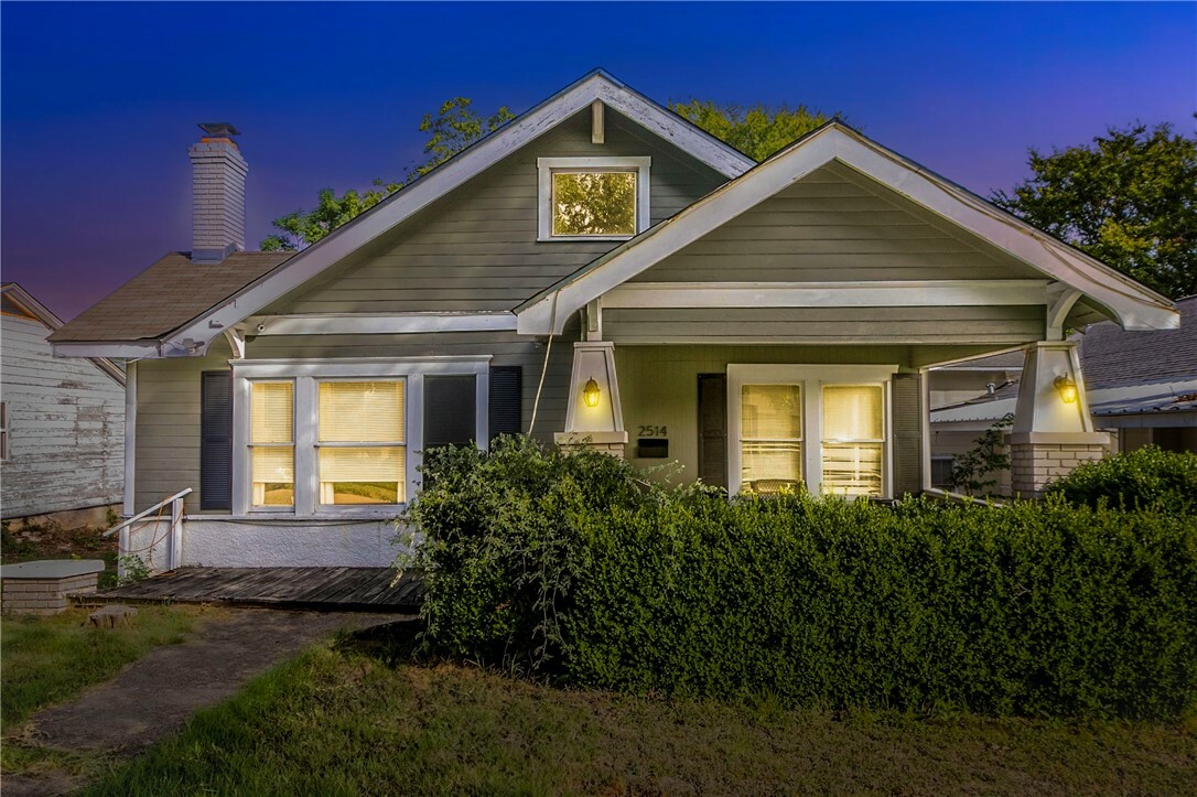 Property Photo:  2514 Ethel Avenue  TX 76707 