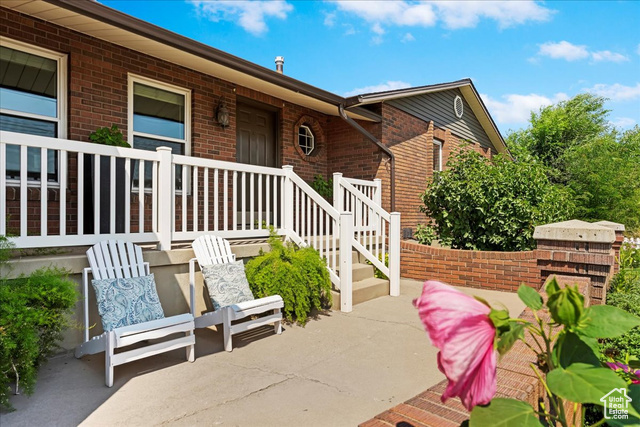 Property Photo: 1154 W 1700 S UT 84075