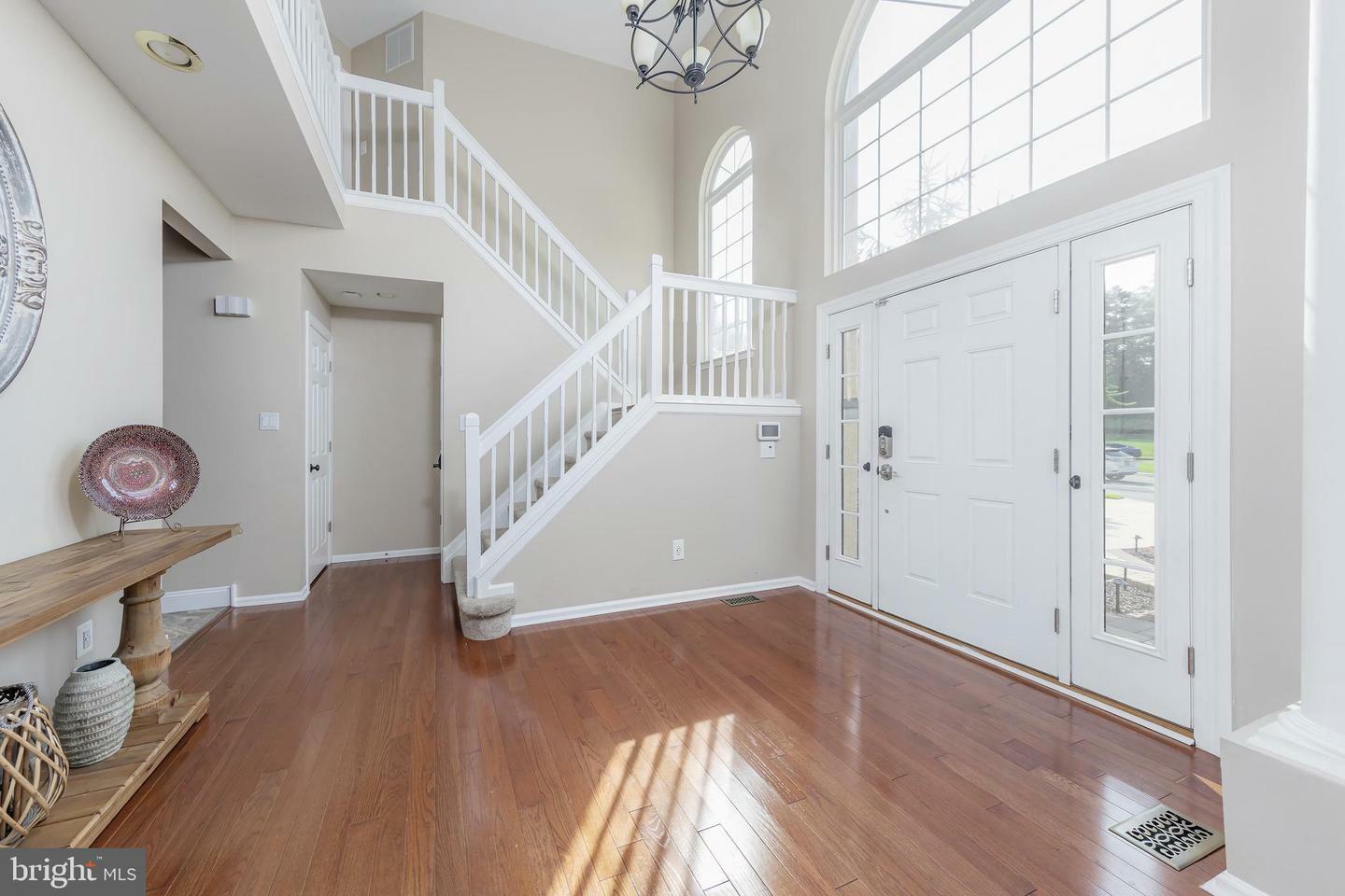 Property Photo:  1815 Cornus Court  NJ 08094 