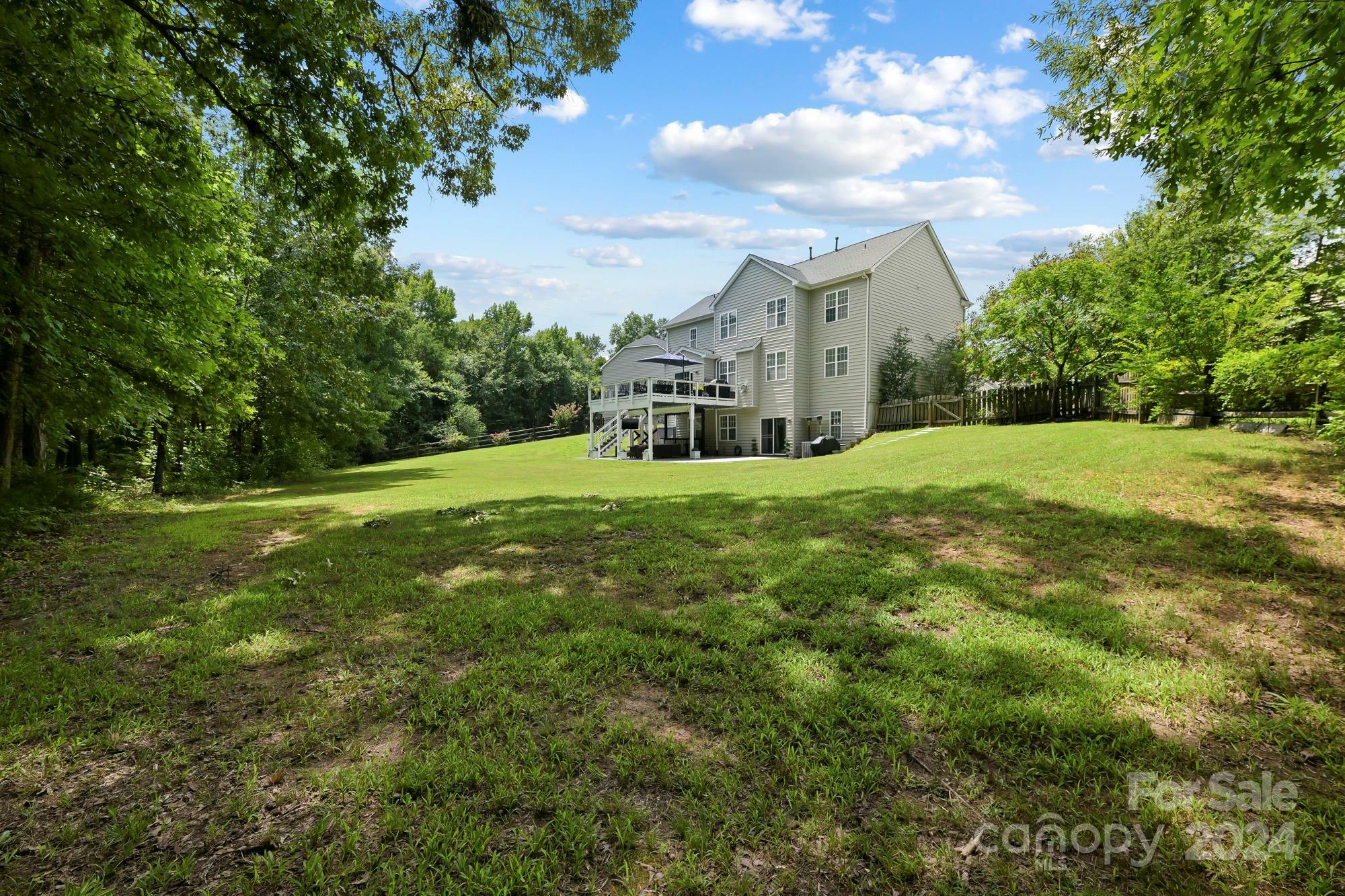 Property Photo:  6300 Crosshall Place  NC 28173 