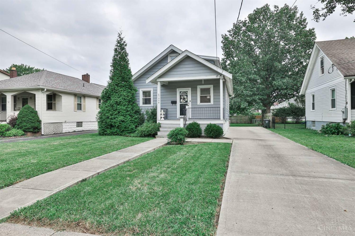 Property Photo:  7308 Plainfield Road  OH 45236 