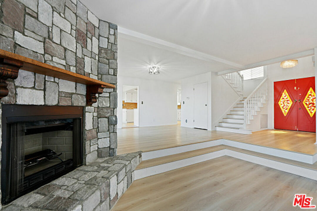 Property Photo:  3255   Tareco Dr  CA 90068 