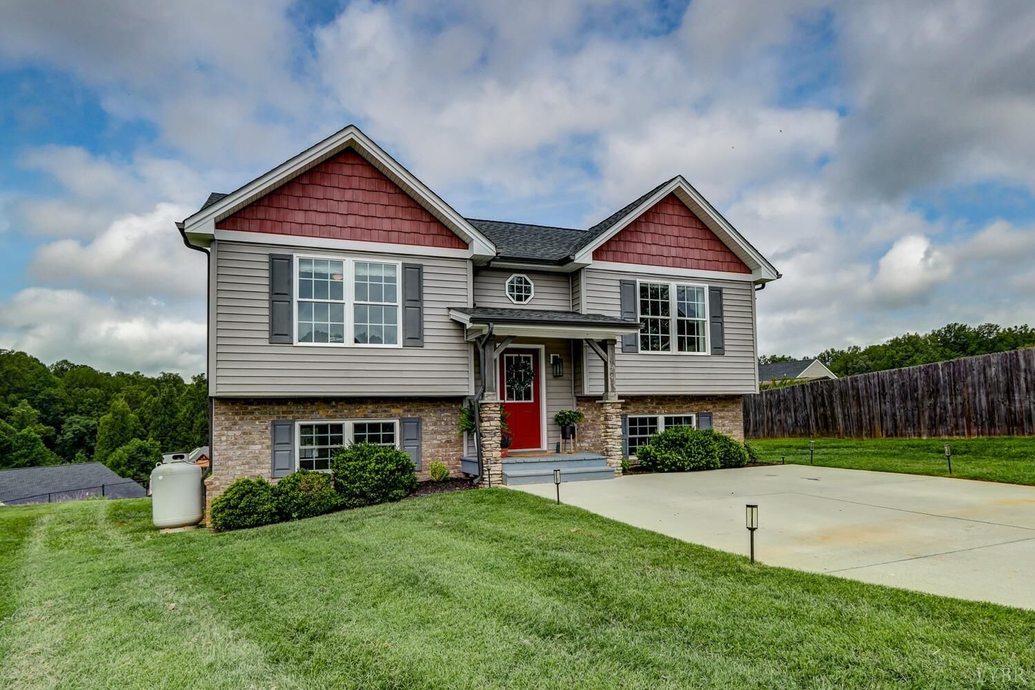 Property Photo:  124 Bennett Drive  VA 24501 