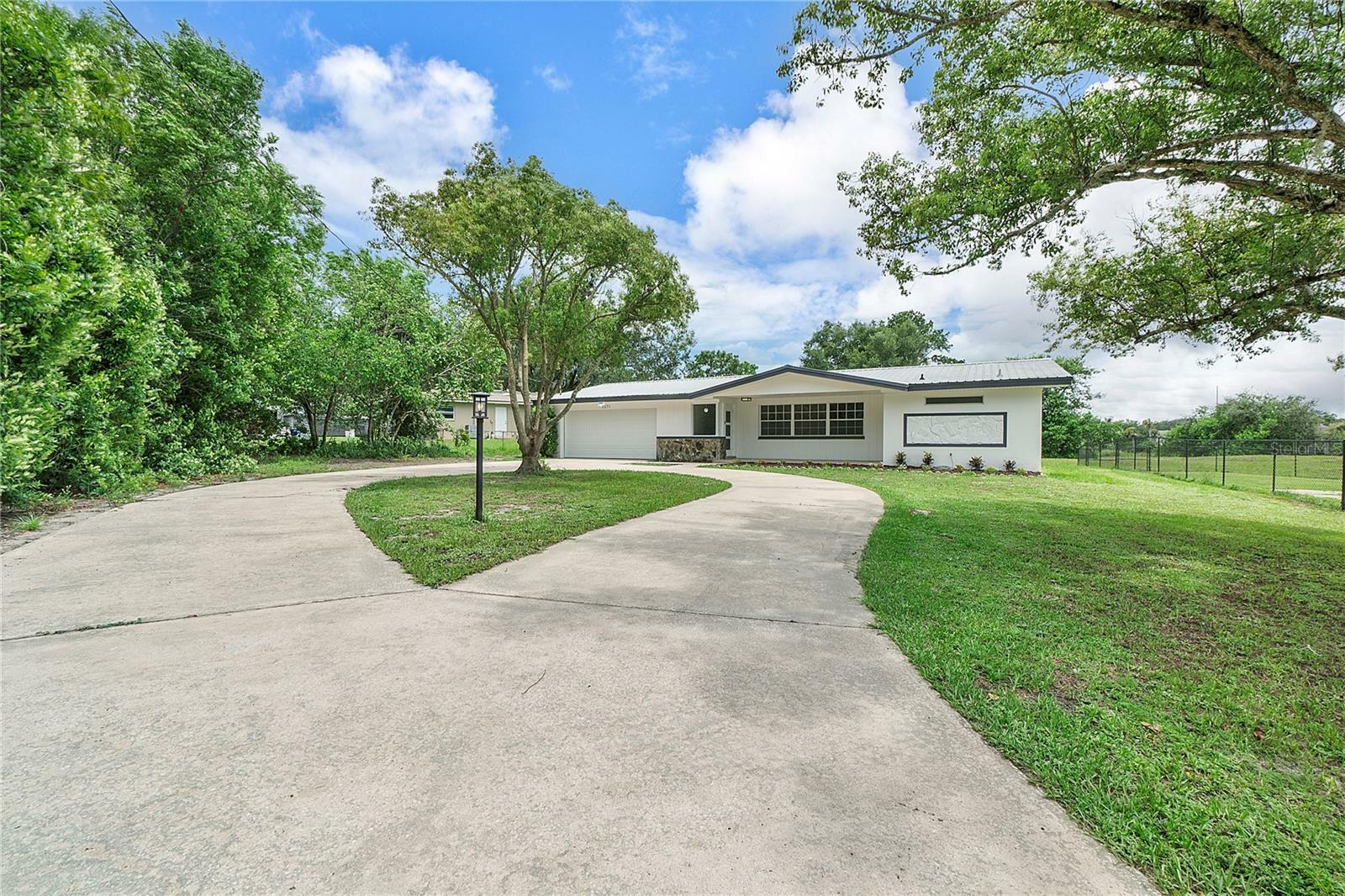 Property Photo:  2271 Sarazen Court  FL 32780 