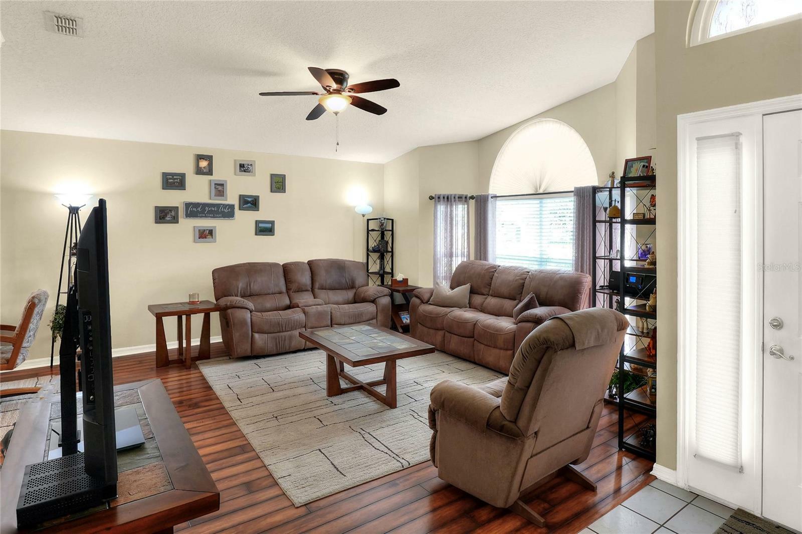 Property Photo:  6313 Egret Drive  FL 33809 