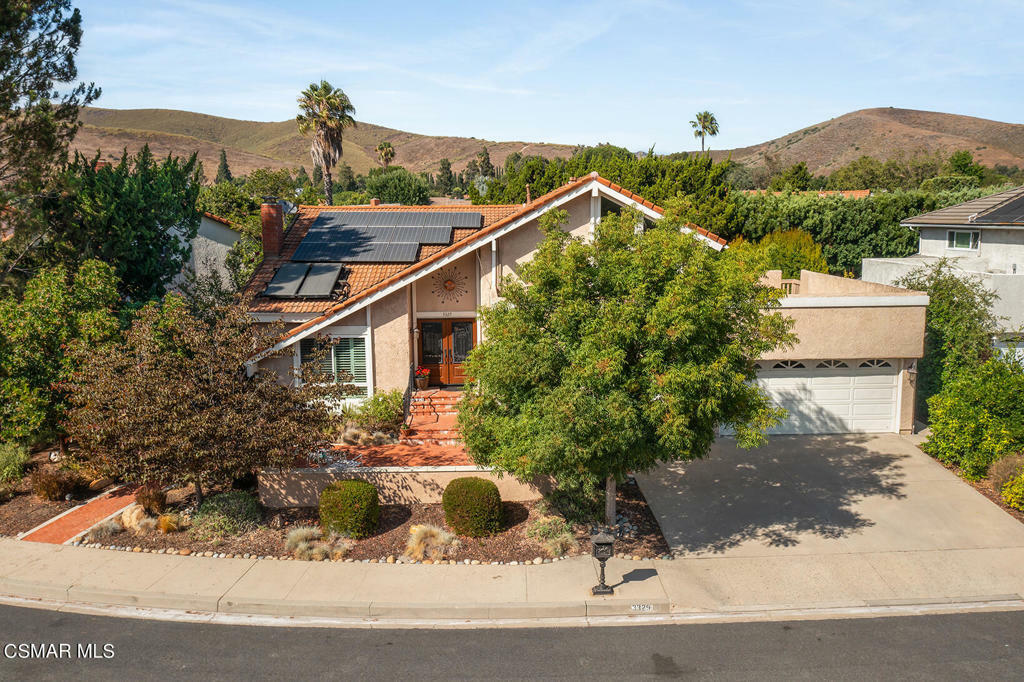 Property Photo:  3329 Blue Ridge Court  CA 91362 