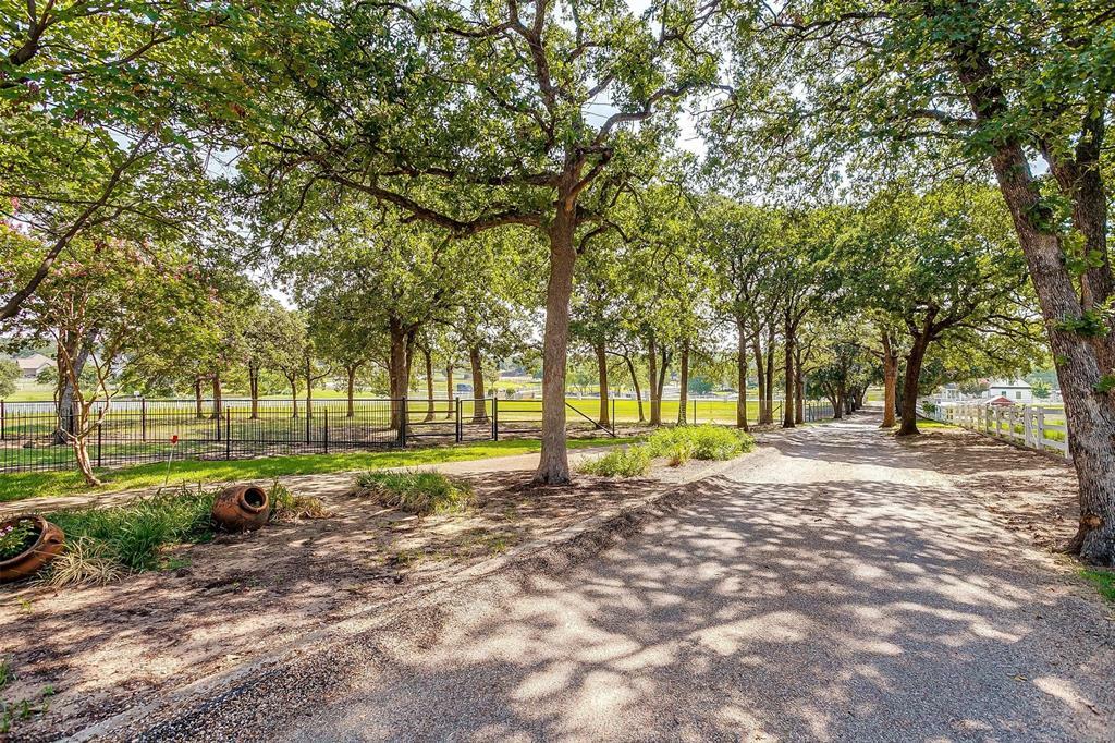 Property Photo:  1432 Mount Gilead Road  TX 76262 