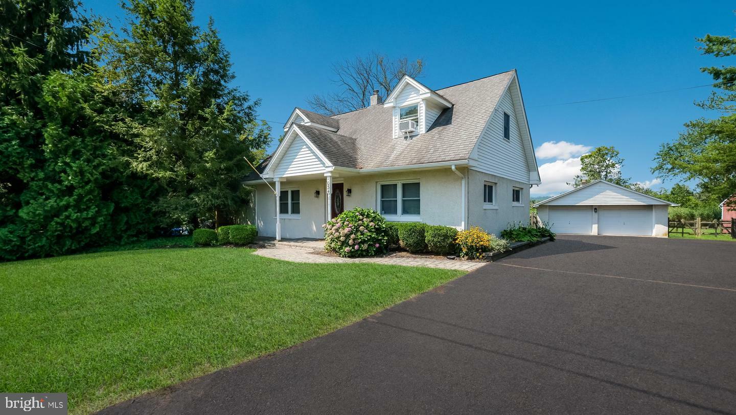 Property Photo:  1034 Old Bethlehem Road  PA 18944 