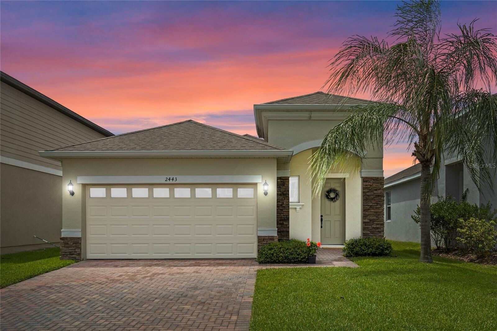 Property Photo: 2443 Waxwing Way FL 32773