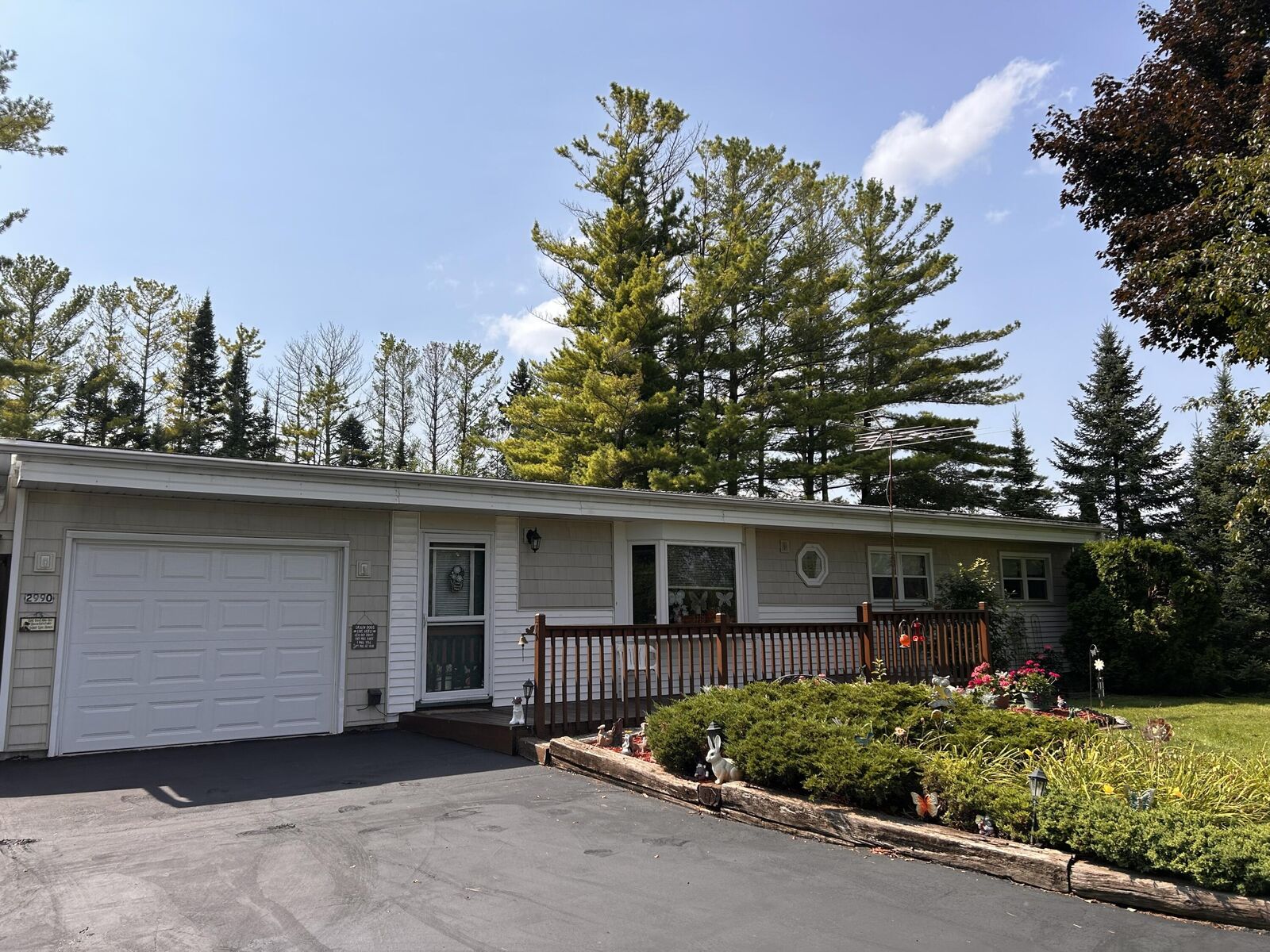 Property Photo:  2990 S River Rd  WI 53095 