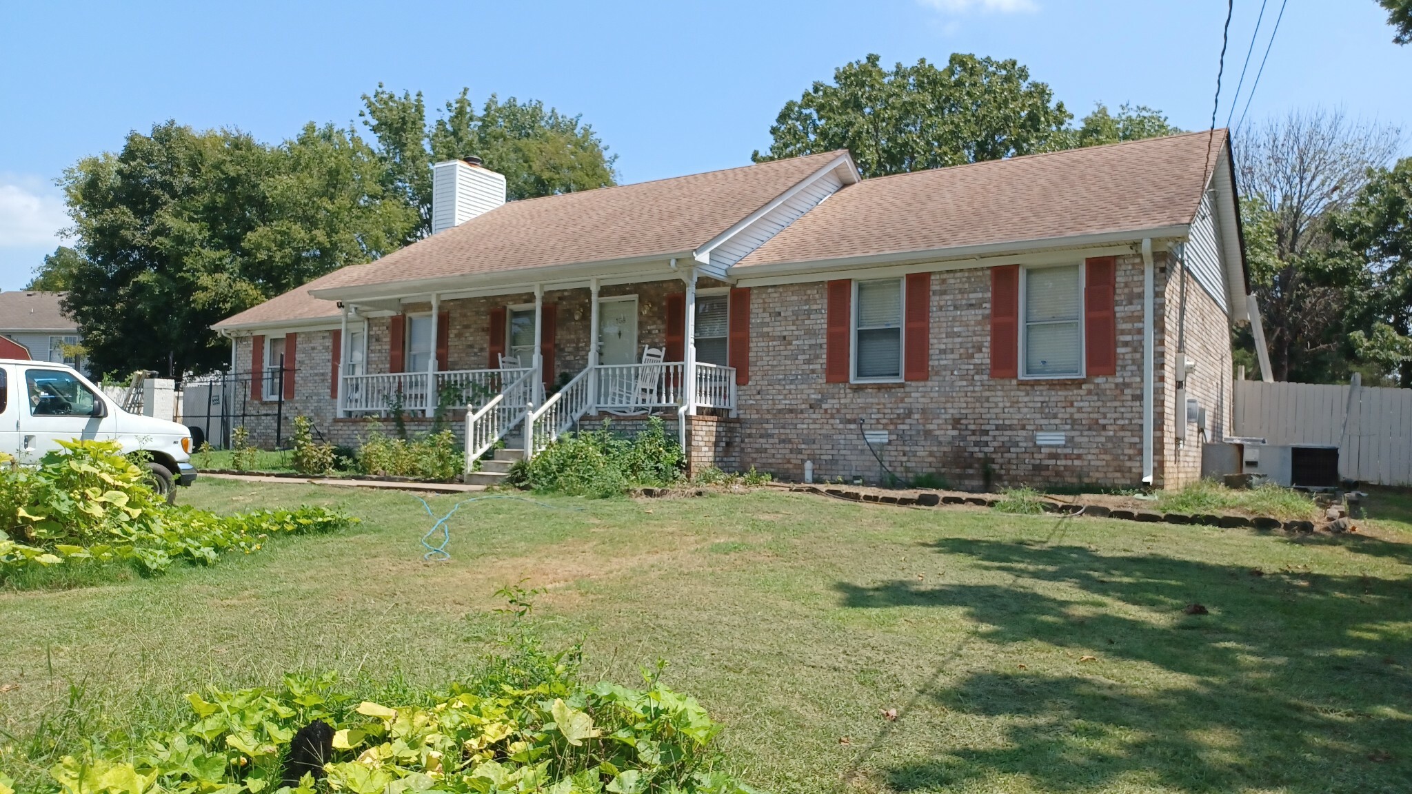 Property Photo:  168 Center St  TN 37086 