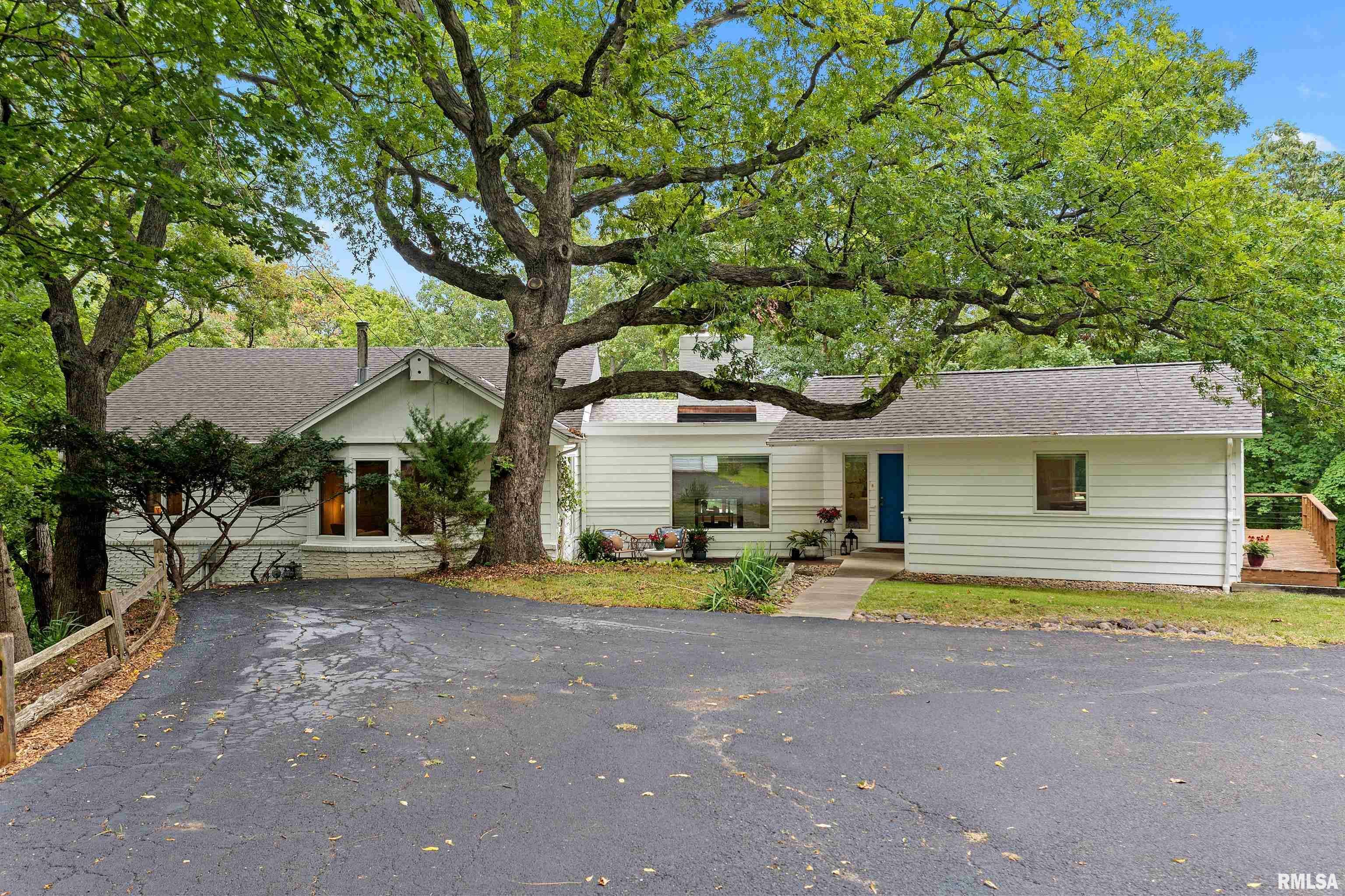 Property Photo:  458 E High Point Lane  IL 61614 