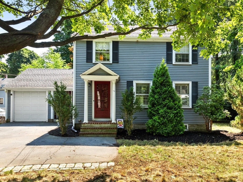 Property Photo:  123 Dodge St  MA 01915 