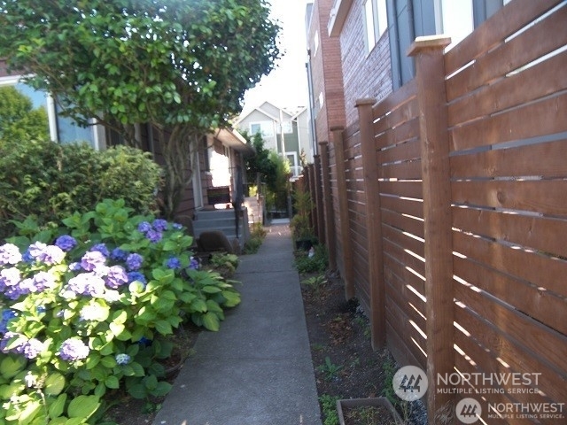 Property Photo:  1409 NW 65th Street 2  WA 98117 