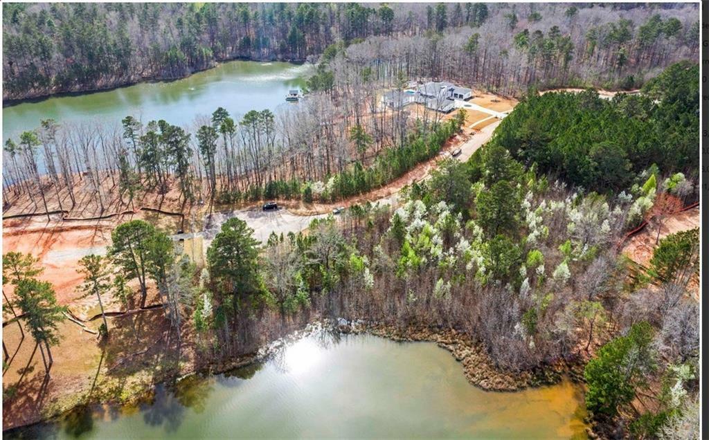 Property Photo: 712 Giverny Boulevard GA 30213